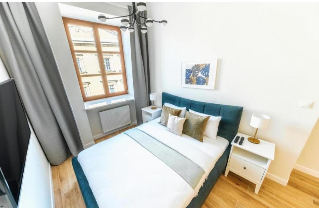 Renoma Apartments Free Parking Wroclaw Bagian luar foto
